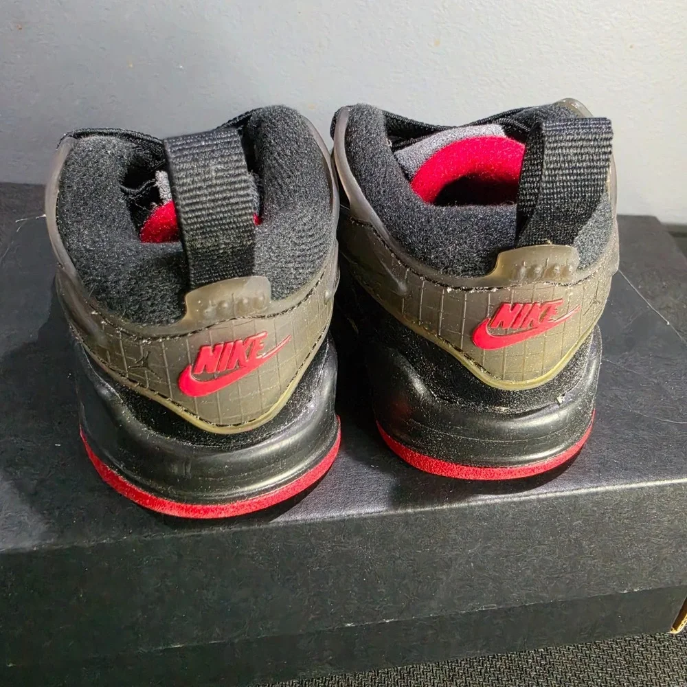 New 4C Jordan 4 RM TD FQ7937-060 Black Varsity Red Anthracite Toddler Box Damage
